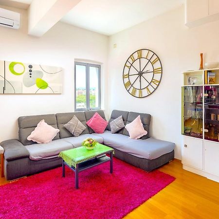 Luxury Apartment Olavia Rooftop Terrace & Seaview สปลิท ภายนอก รูปภาพ